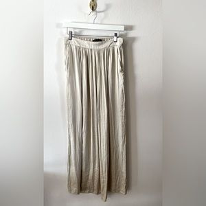 Zara Lightweight Flowy Maxi Skirt with Pockets